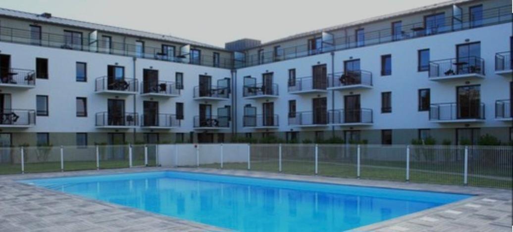 Les Thermes 521 - Appt Proche Plage Avec Piscine Partagee Concarneau Ngoại thất bức ảnh